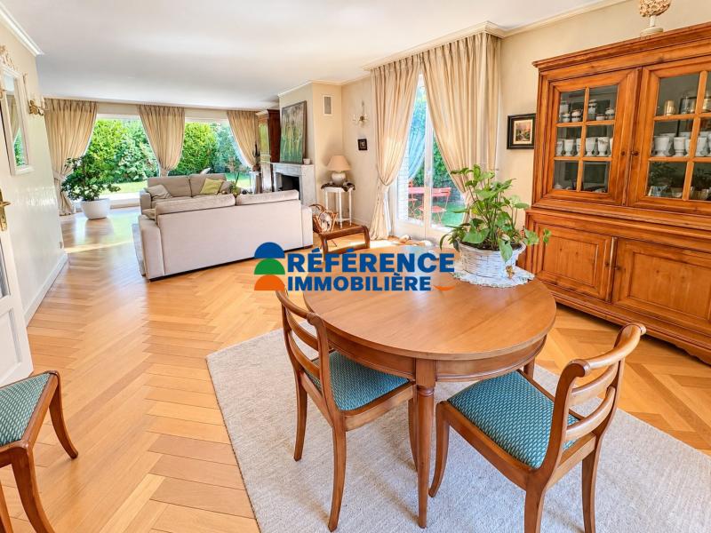 17908682122_VM1125_33_original.jpg